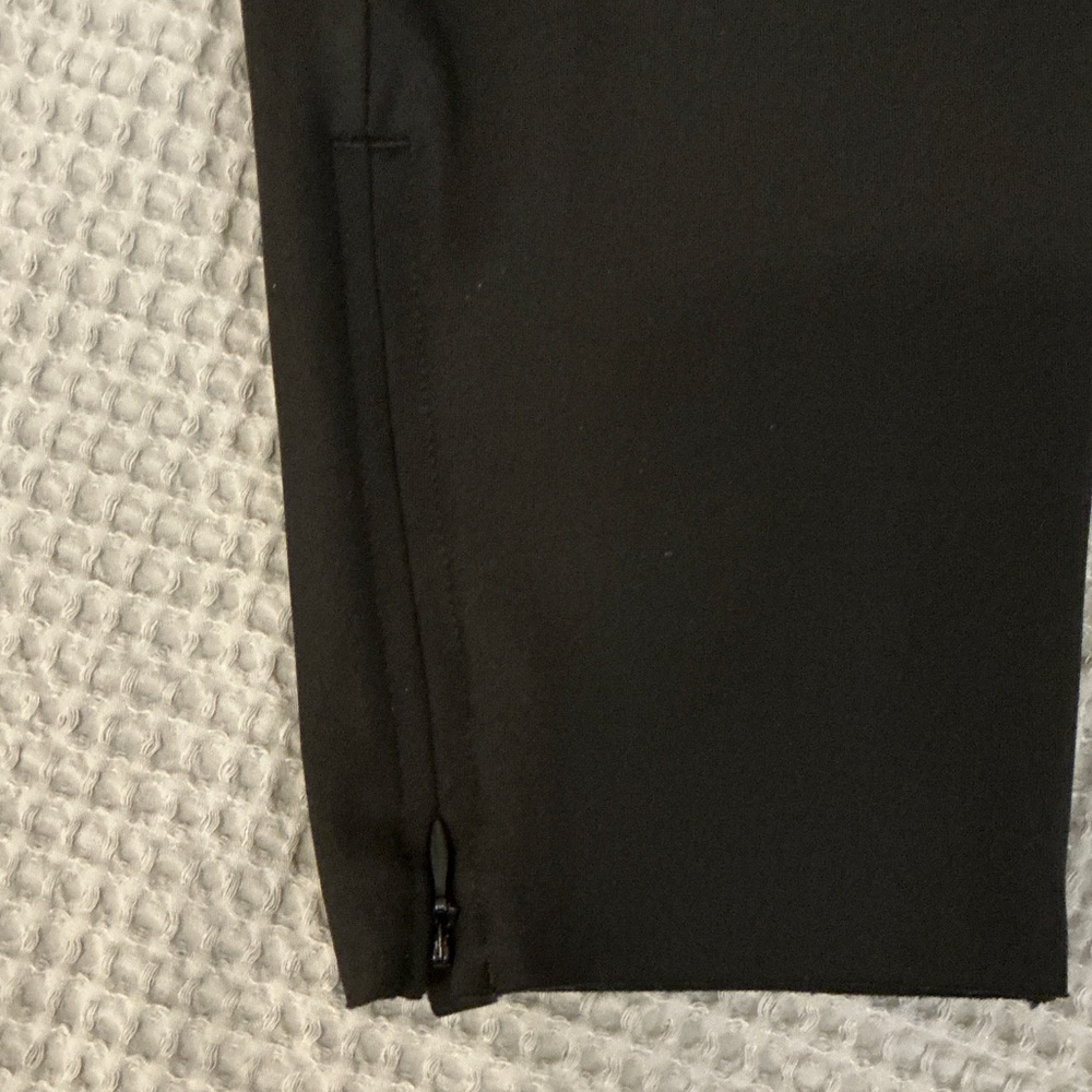 CALIA by Carrie Underwood Black Ankle Pants size Medium - Picture 9 of 11